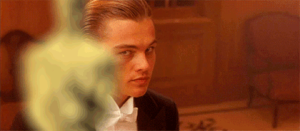 Leonardo DiCaprio conoce a Oscar en el titanic