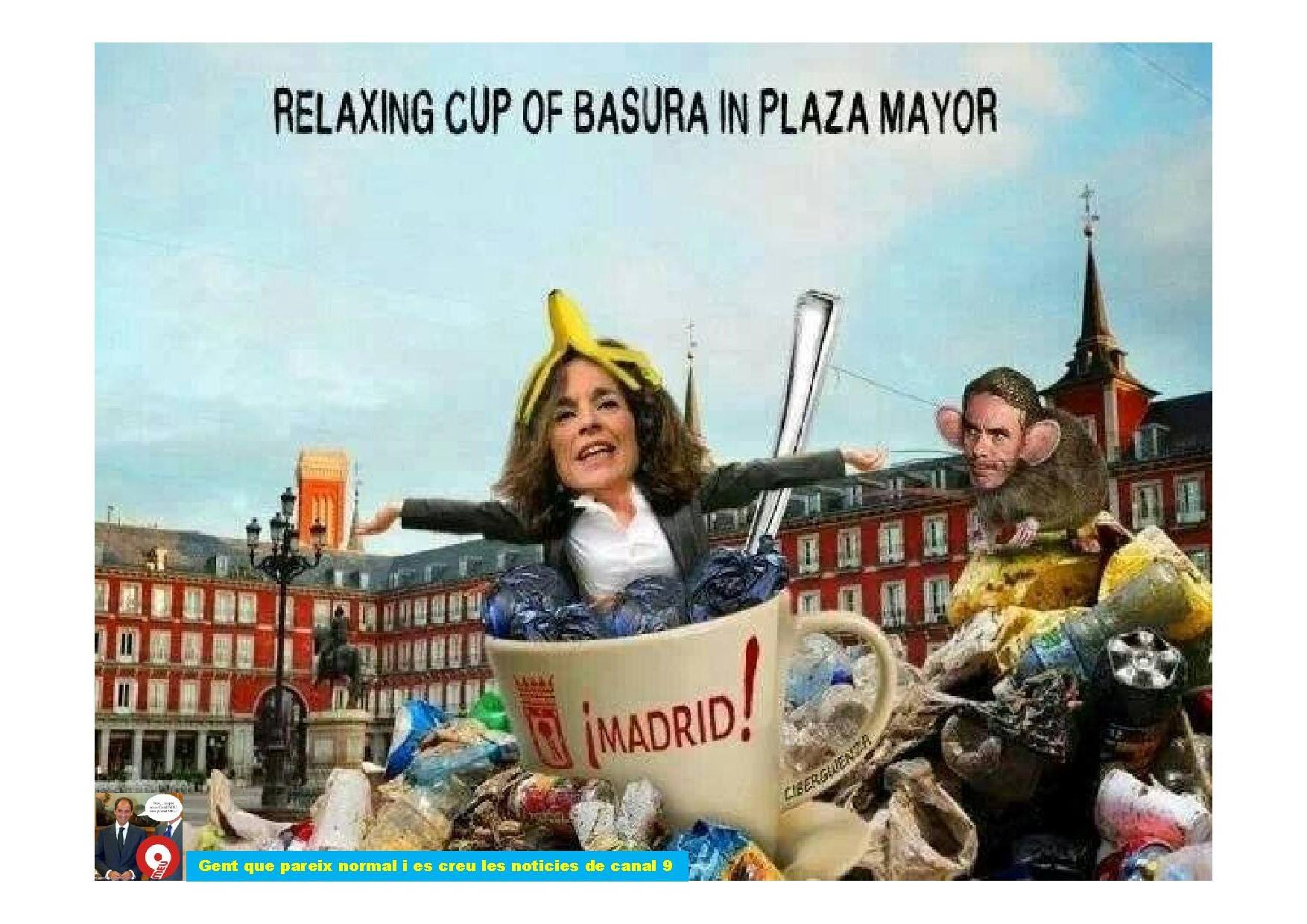 Relaxing cup of basura in Plaza Mayor